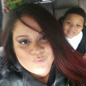 Meet your Posher, Elisha